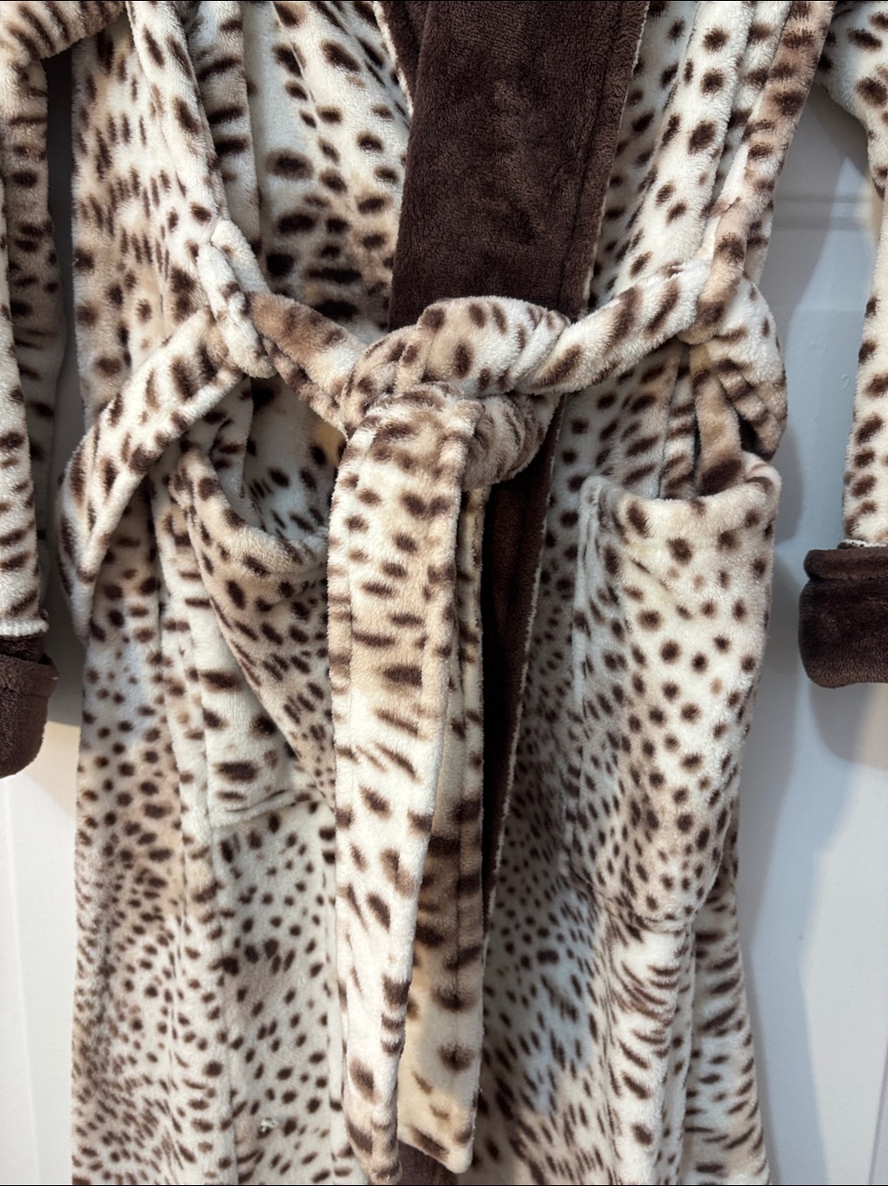Natori brand Robe Size Medium - Picture 3 of 4